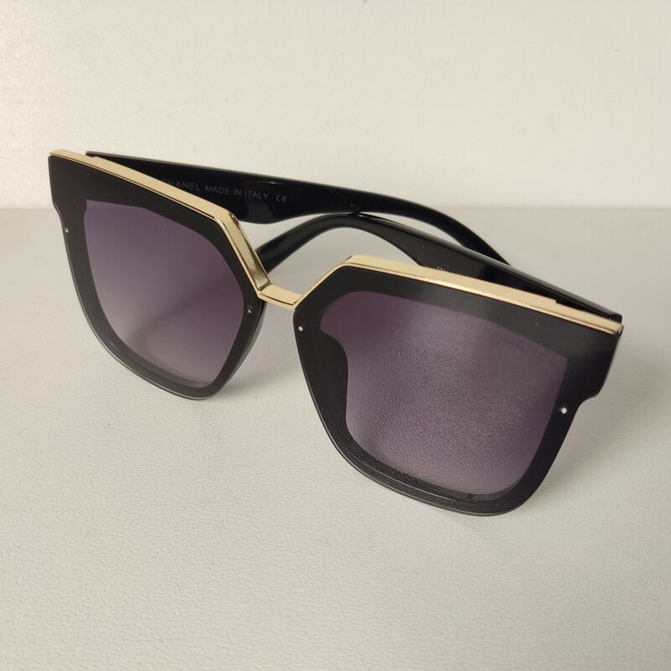 عینک آفتابی زنانه مارک CHANEL 12789