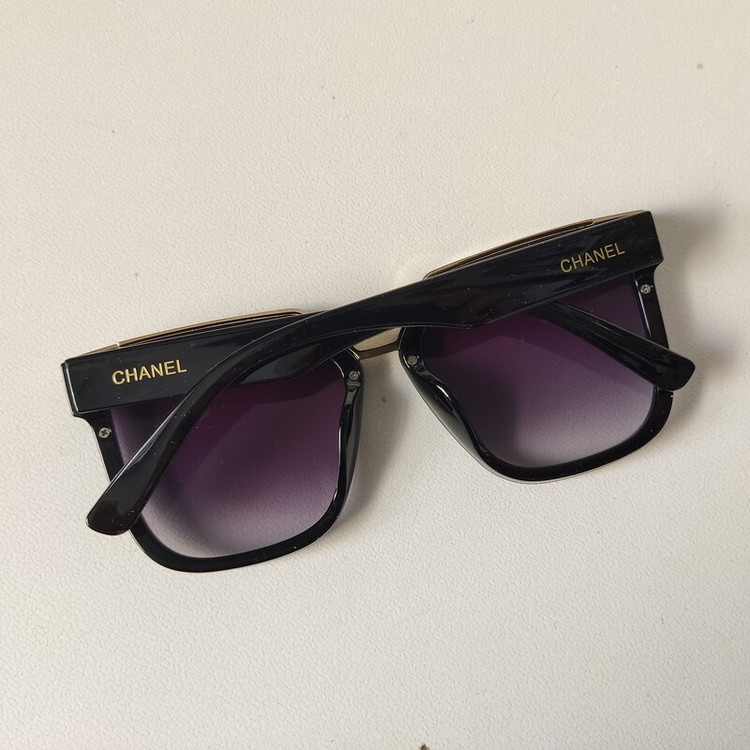 عینک آفتابی زنانه مارک CHANEL 12789