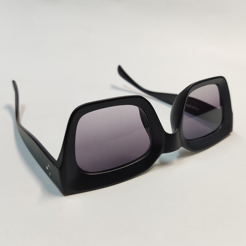 عینک آفتابی زنانه مشکی مات مارک سلین CELINE