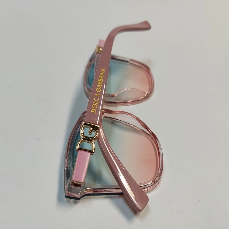 عینک آفتابی زنانه مارک DOLC GABBANA صورتی