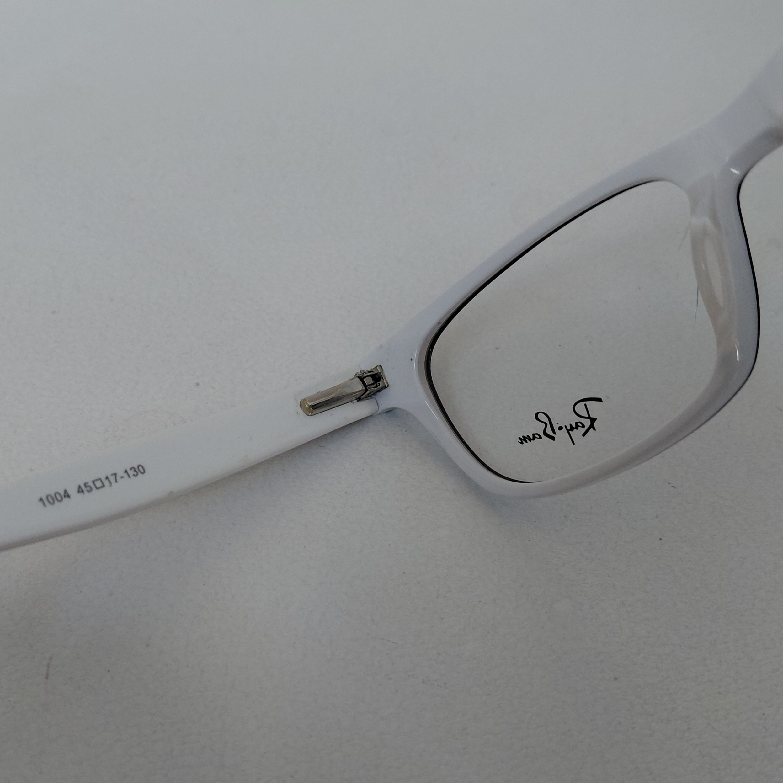 فریم عینک طبی بچه گانه Ray.Ban 1004